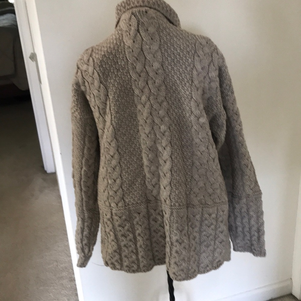 Wool sweater - Picture 3 of 4
